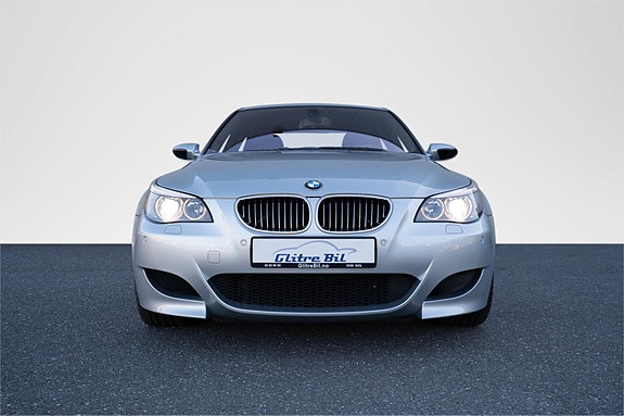 BMW M5 6 of 30