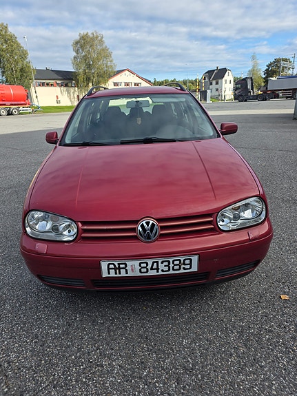 Volkswagen Golf IV 2 of 29