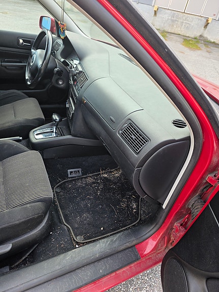 Volkswagen Golf IV 18 of 29