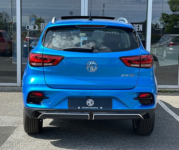 MG ZS EV 14 of 30