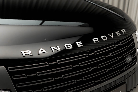 Land Rover Range Rover 5 of 30