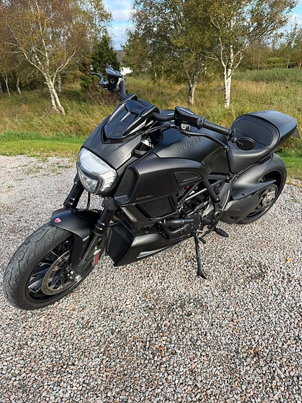 Ducati Diavel 7 of 9