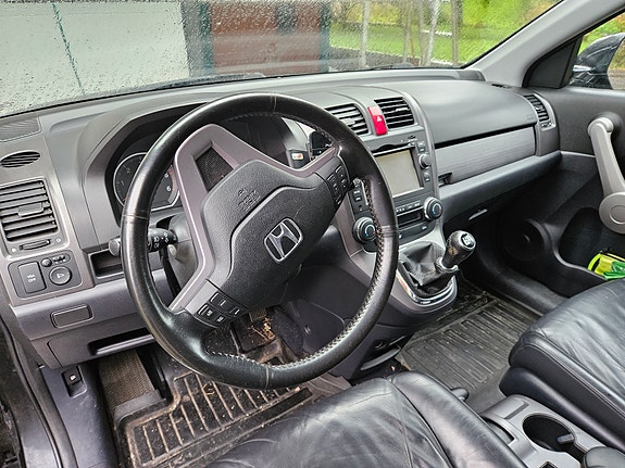 Honda CR-V 11 of 14
