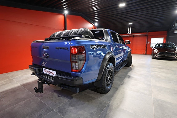 Ford Ranger Raptor 8 of 30