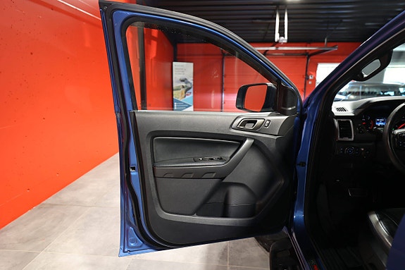 Ford Ranger Raptor 22 of 30