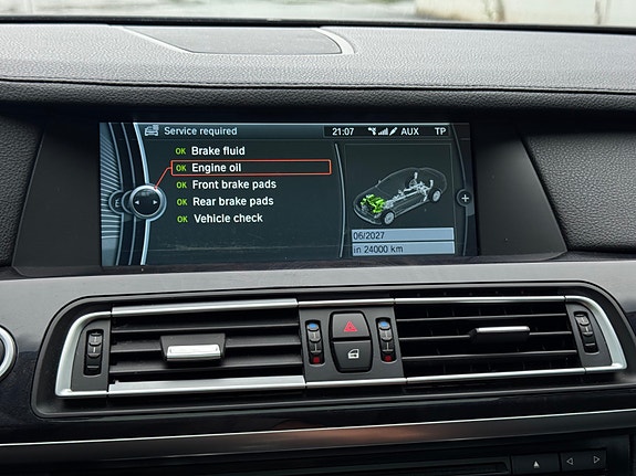 BMW 730d 30 of 30