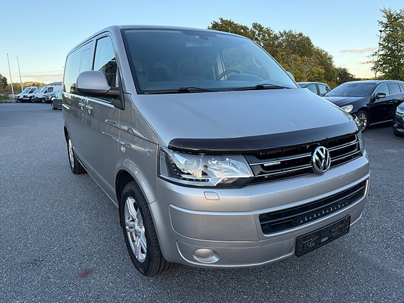 Volkswagen Multivan 4 of 30