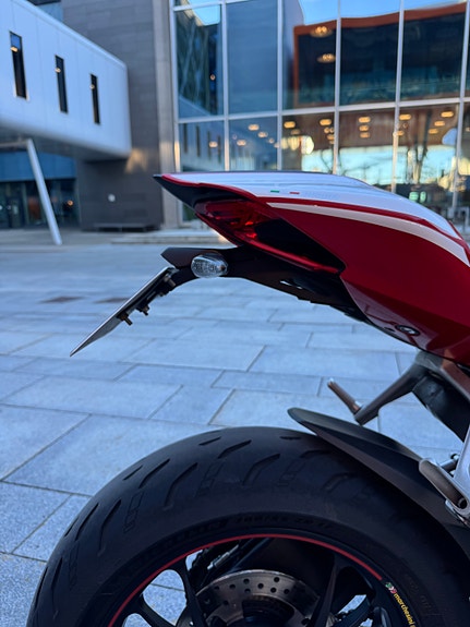 Ducati Ducati 1299 Panigale S – 2015 – 27 700 km – Akrapovič titan og mye ekstrautstyr 28 of 30