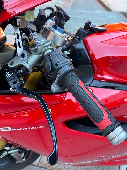 Ducati Ducati 1299 Panigale S – 2015 – 27 700 km – Akrapovič titan og mye ekstrautstyr 25 of 30