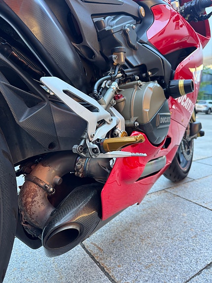 Ducati Ducati 1299 Panigale S – 2015 – 27 700 km – Akrapovič titan og mye ekstrautstyr 18 of 30
