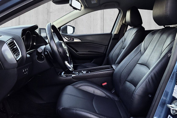 Mazda 3 16 of 30