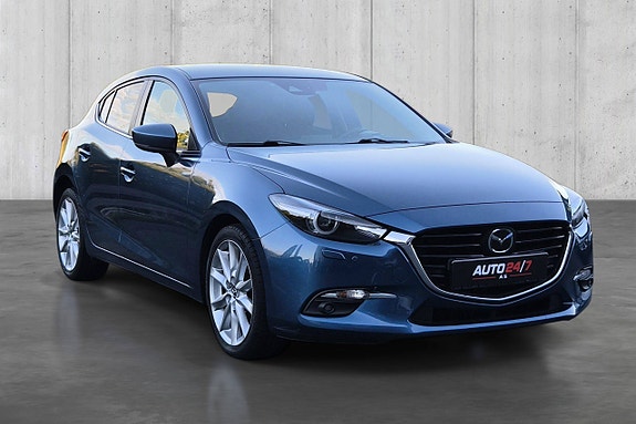 Mazda 3 7 of 30