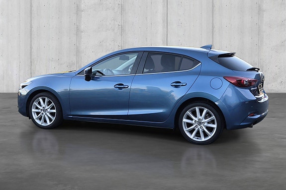 Mazda 3 10 of 30