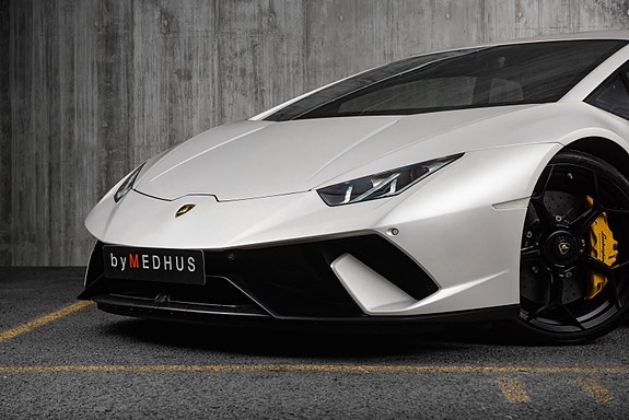 Lamborghini Huracan 8 of 30