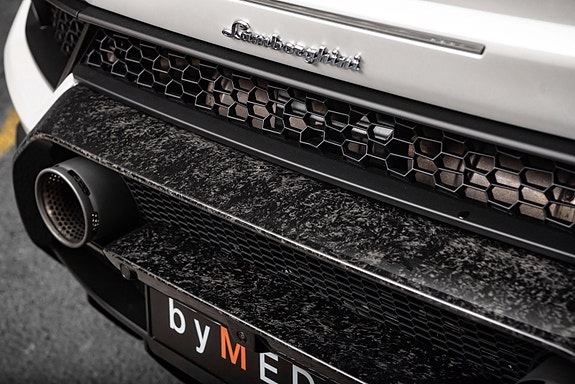 Lamborghini Huracan 24 of 30