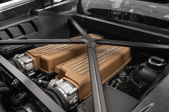 Lamborghini Huracan 27 of 30