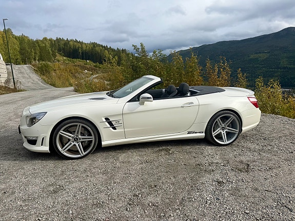 Mercedes-Benz SL63 2 of 29