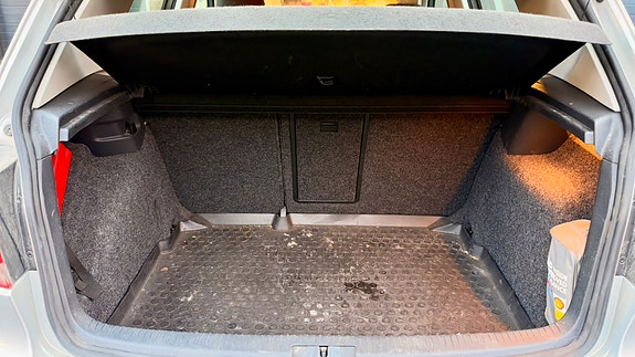 Volkswagen Golf VI 9 of 11