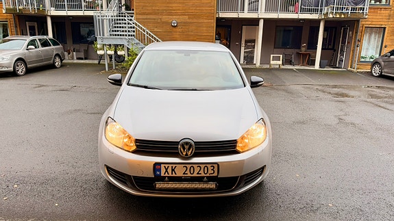 Volkswagen Golf VI 2 of 11
