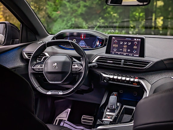 Peugeot 5008 11 of 30
