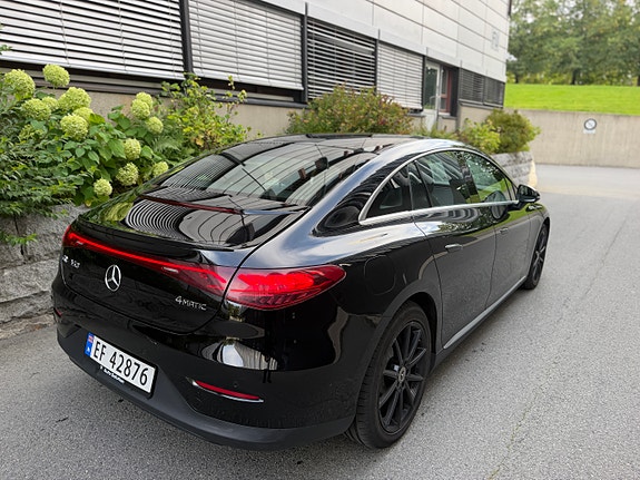 Mercedes-Benz EQE350 5 of 30