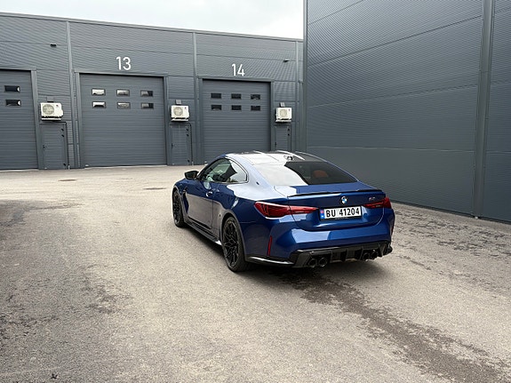 BMW M4 12 of 30