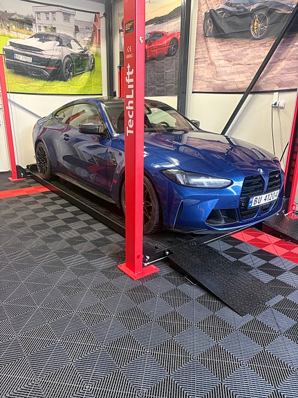 BMW M4 18 of 30