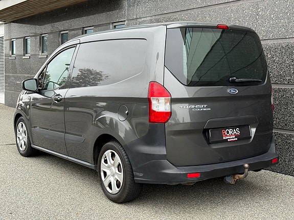 Ford Transit Courier 8 of 18