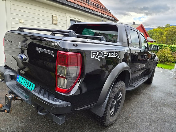 Ford Ranger Raptor 3 of 10