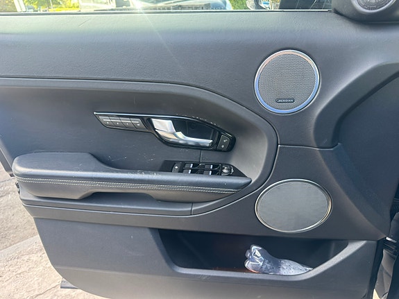 Land Rover Range Rover 7 of 8
