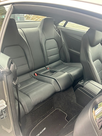 Mercedes-Benz E250 14 of 21