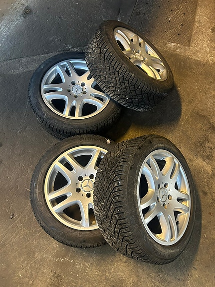 Mercedes-Benz E250 21 of 21