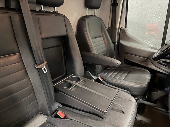 Ford Transit 14 of 26