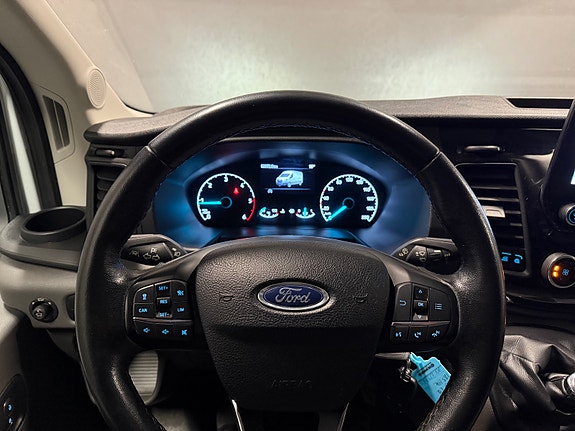 Ford Transit 18 of 26