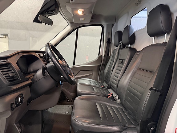 Ford Transit 9 of 26