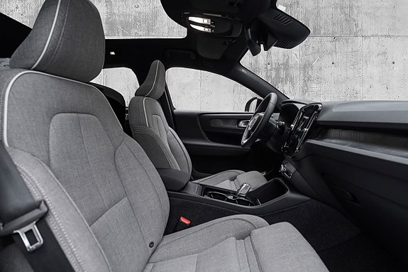 Volvo C40 21 of 27