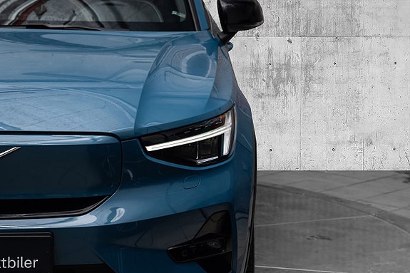 Volvo C40 4 of 27