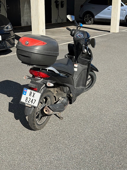 Suzuki UK 110 Address 3 of 3