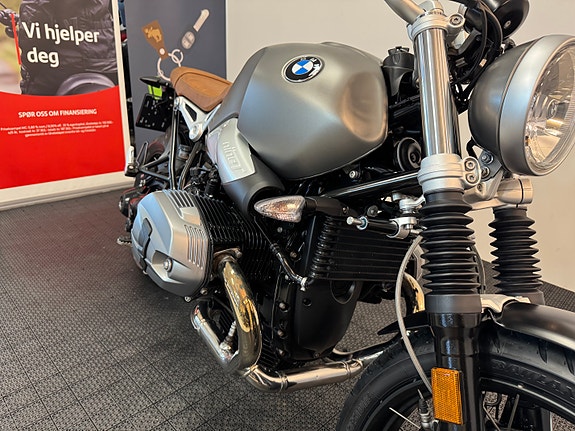 BMW R nineT Scrambler *** AKRAPOVIC * LAV KM.STAND * NYE DEKK * SERVICE/GARANTI *** 25 of 30