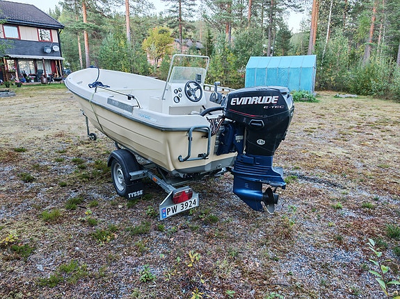Terhi 6020 med Evinrude etec 40hp og henger 3 of 10