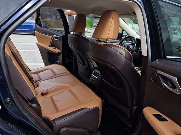 Lexus RX450h 20 of 26