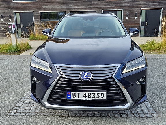 Lexus RX450h 2 of 26