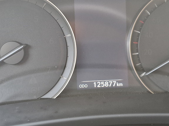 Lexus RX450h 15 of 26