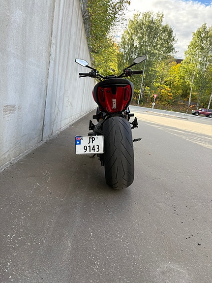 Ducati Diavel 1260S 5 of 19