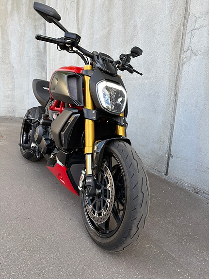 Ducati Diavel 1260S 6 of 19