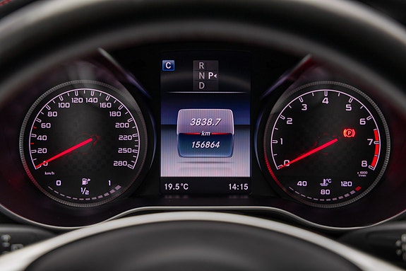 Mercedes-Benz C450 27 of 30