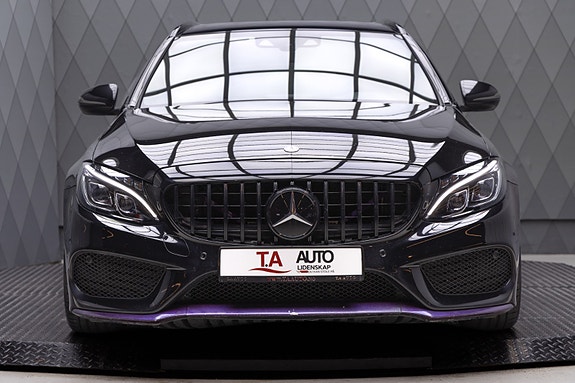 Mercedes-Benz C450 4 of 30