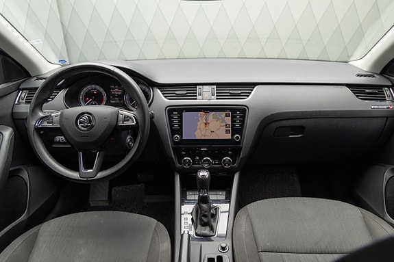 Skoda Octavia 15 of 25