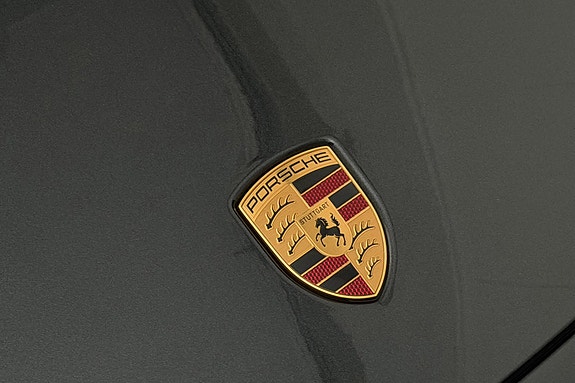 Porsche Macan 11 of 30