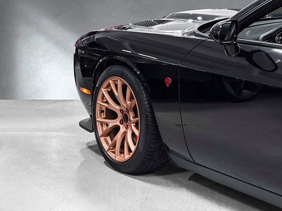 Dodge Challenger 3 of 30